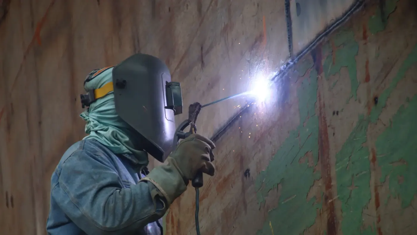 Tank welding in Kuwait
