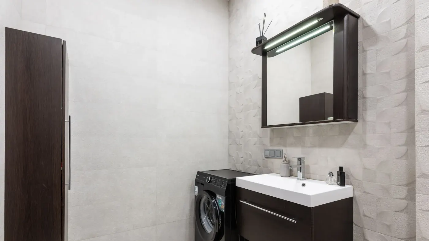 Washbasin installation in Kuwait