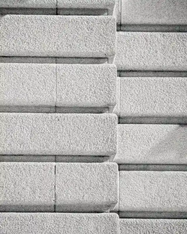 حجر طبيعي في الكويت